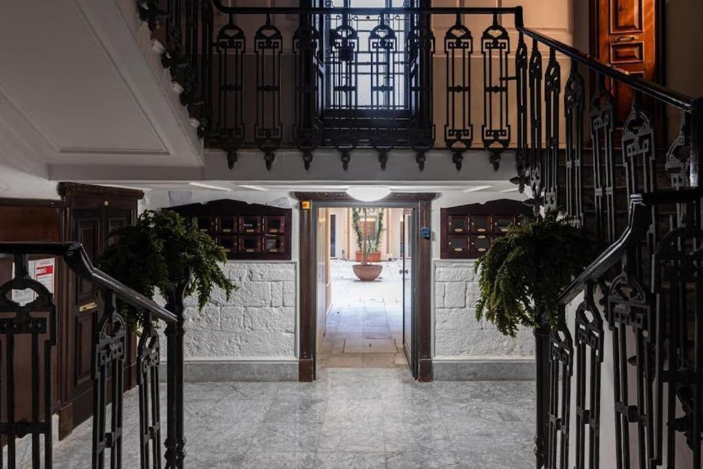 Imbriani Luxury Suite Bari Exterior photo